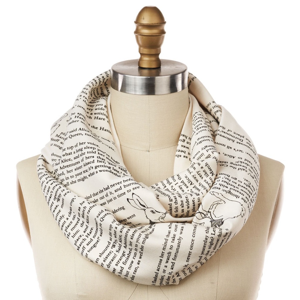 🖤📚Storiarts Alice in Wonderland Book-Print Infinity Scarf in Cream and Black🖤📚